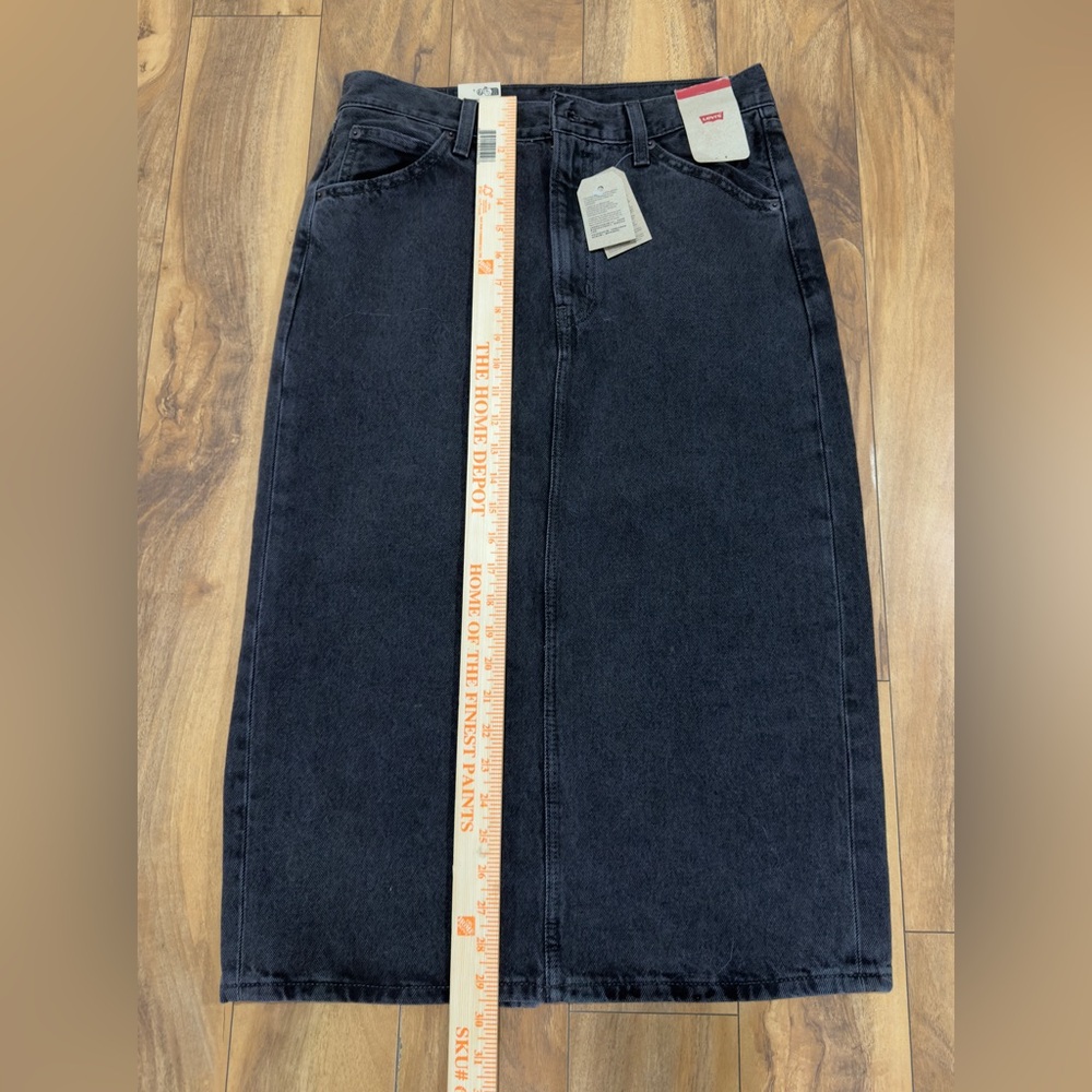 Levi’s Black Denim Pencil Maxi Skirt High Rise Classic Minimalist SZ 29” NWT - Picture 7 of 7